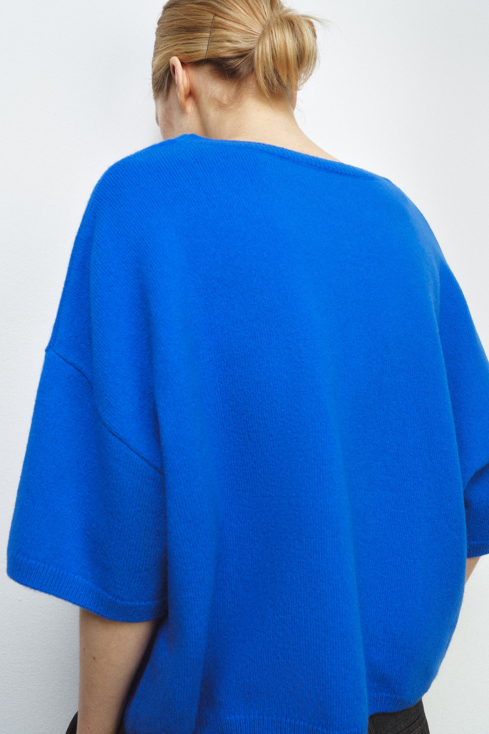 100% WOOL WIDE SLEEVE JUMPER