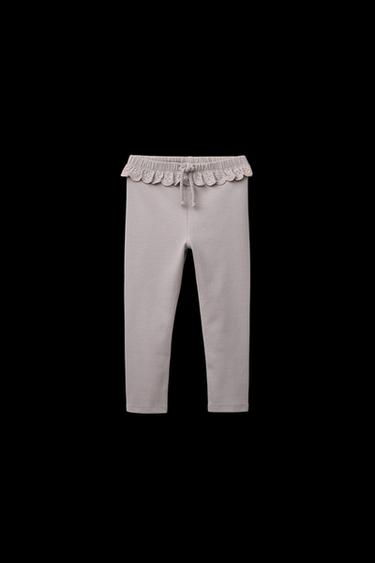 RIB-LEGGINGS MIT VOLANT UND LOCHSTICKEREI - Taupegrau von Zara - Bild 0