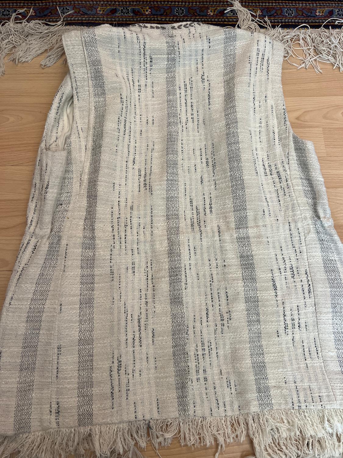 SHINY WAISTCOAT WITH EMBROIDERED BEADS - Image 5
