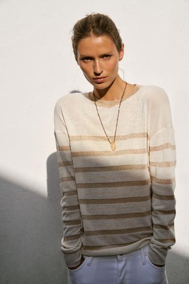 PULL EN MAILLE À RAYURES ET FIL MÉTALLISÉ - 975 de Zara - Image 4
