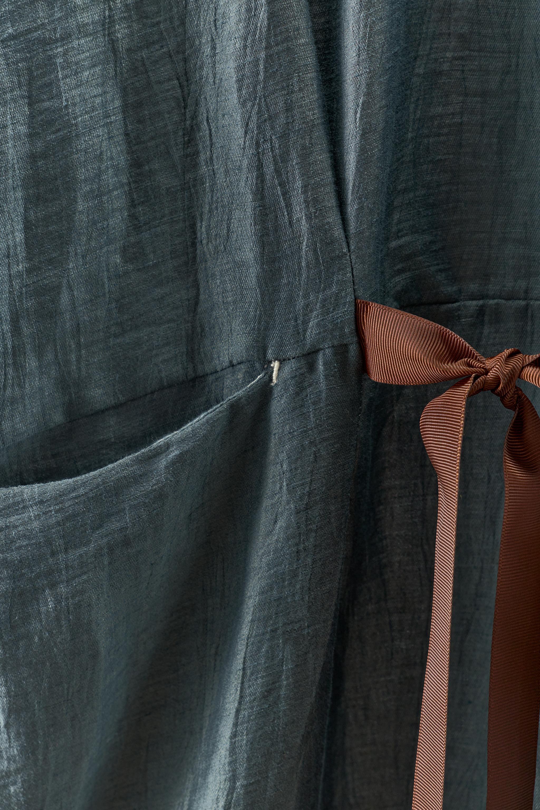 CONTRAST TIED LINEN DRESS