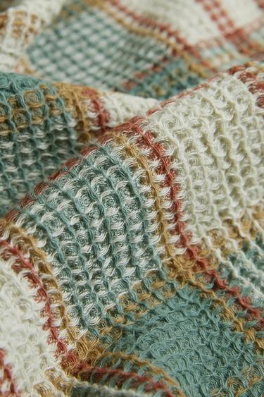 CHECK WAFFLE KNIT COTTON BLANKET - Green / Blue by Zara