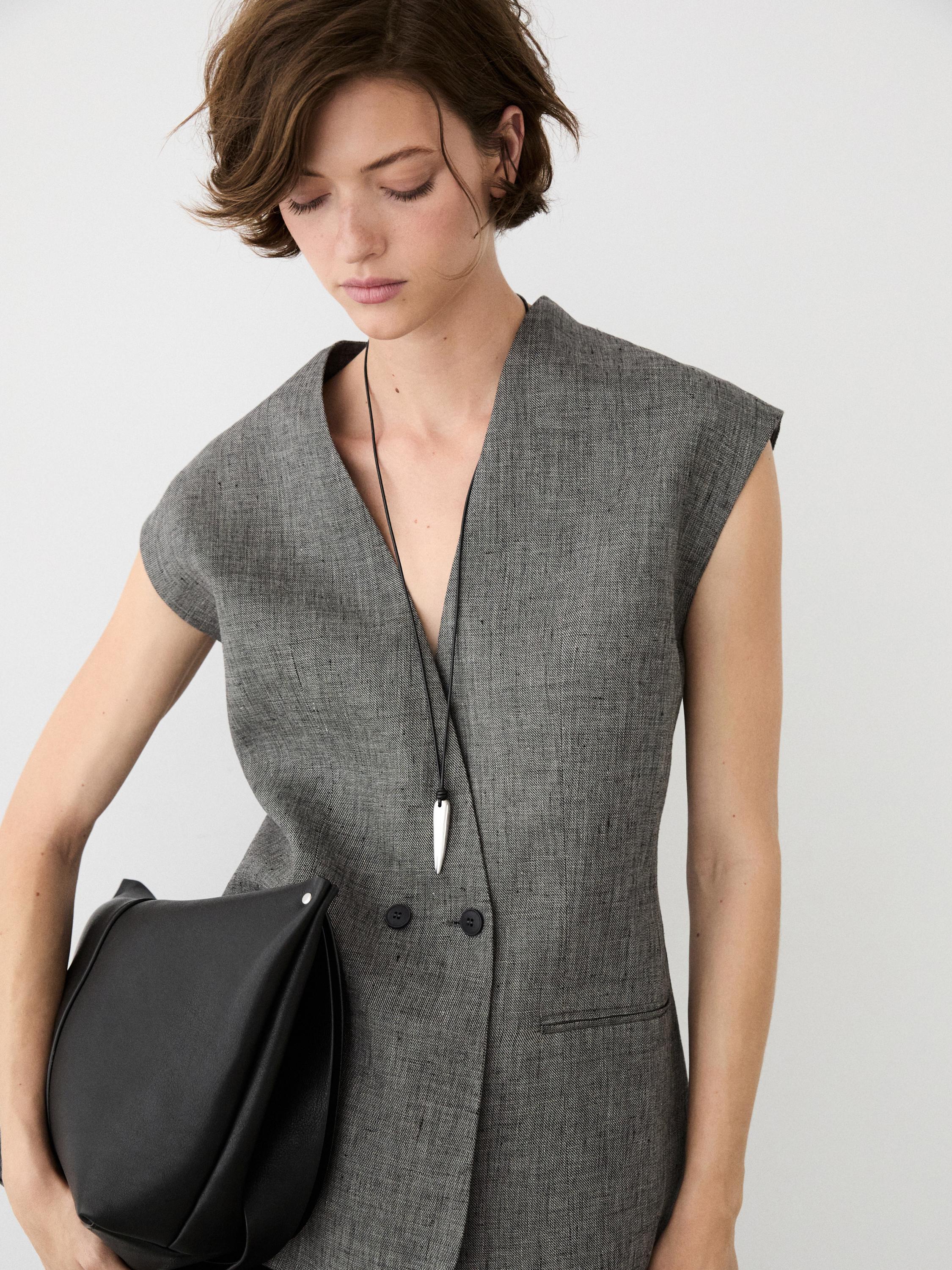 Gilet à épaules marquées en lin
