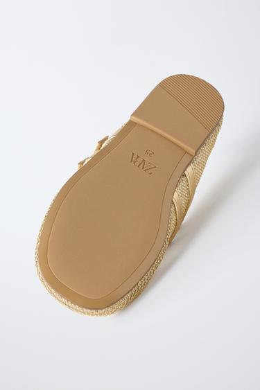 BALLERINES DOUBLE BRIDE MÉTALLISÉES - Or de Zara - Image 6