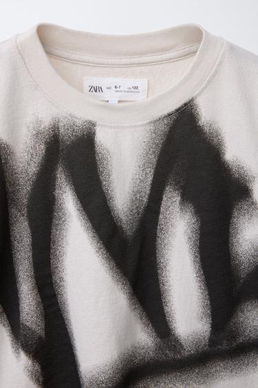 GRAFFITI PRINT T-SHIRT - Stone by Zara - Image 2