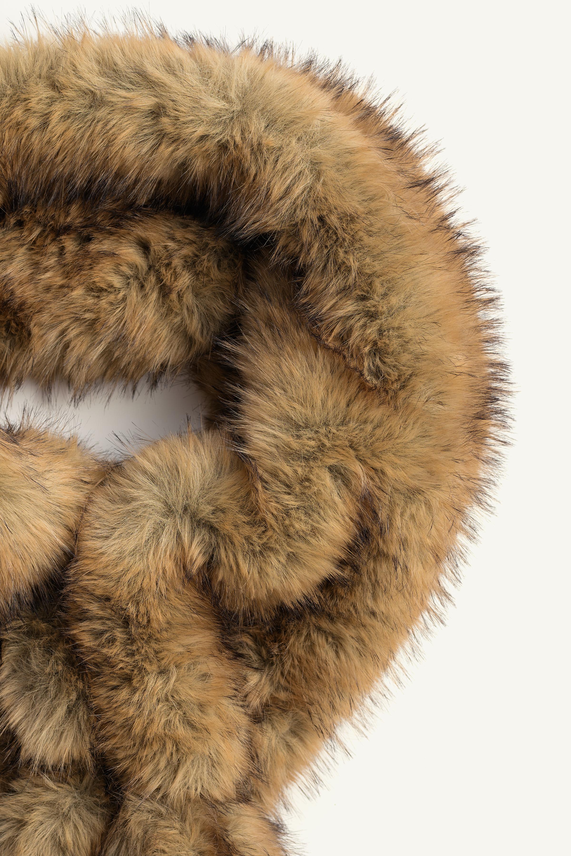 LIMITED EDITION FAUX FUR SCARF