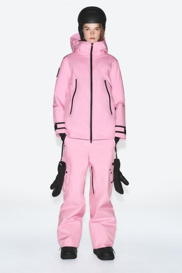 PLUMÍFERO WATER RESISTANT AND WIND PROTECTION RECCO® TECHNOLOGY SKI COLLECTION - Rosa de Zara