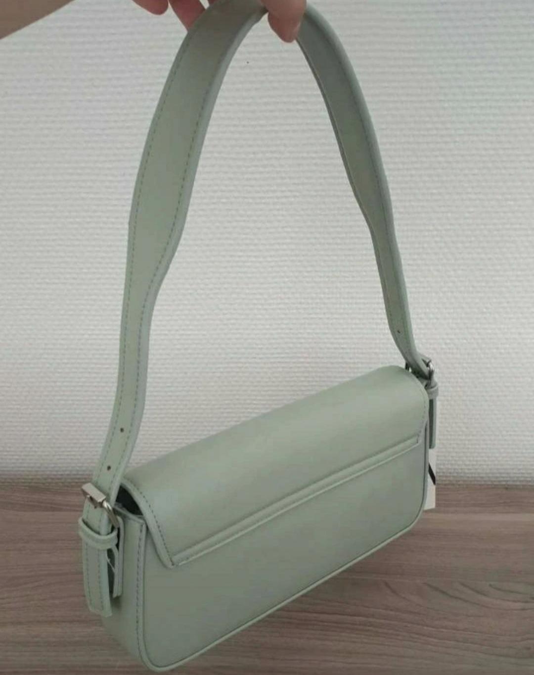 SHOULDER BAG WITH GEOMETRIC FLAP - Image 3