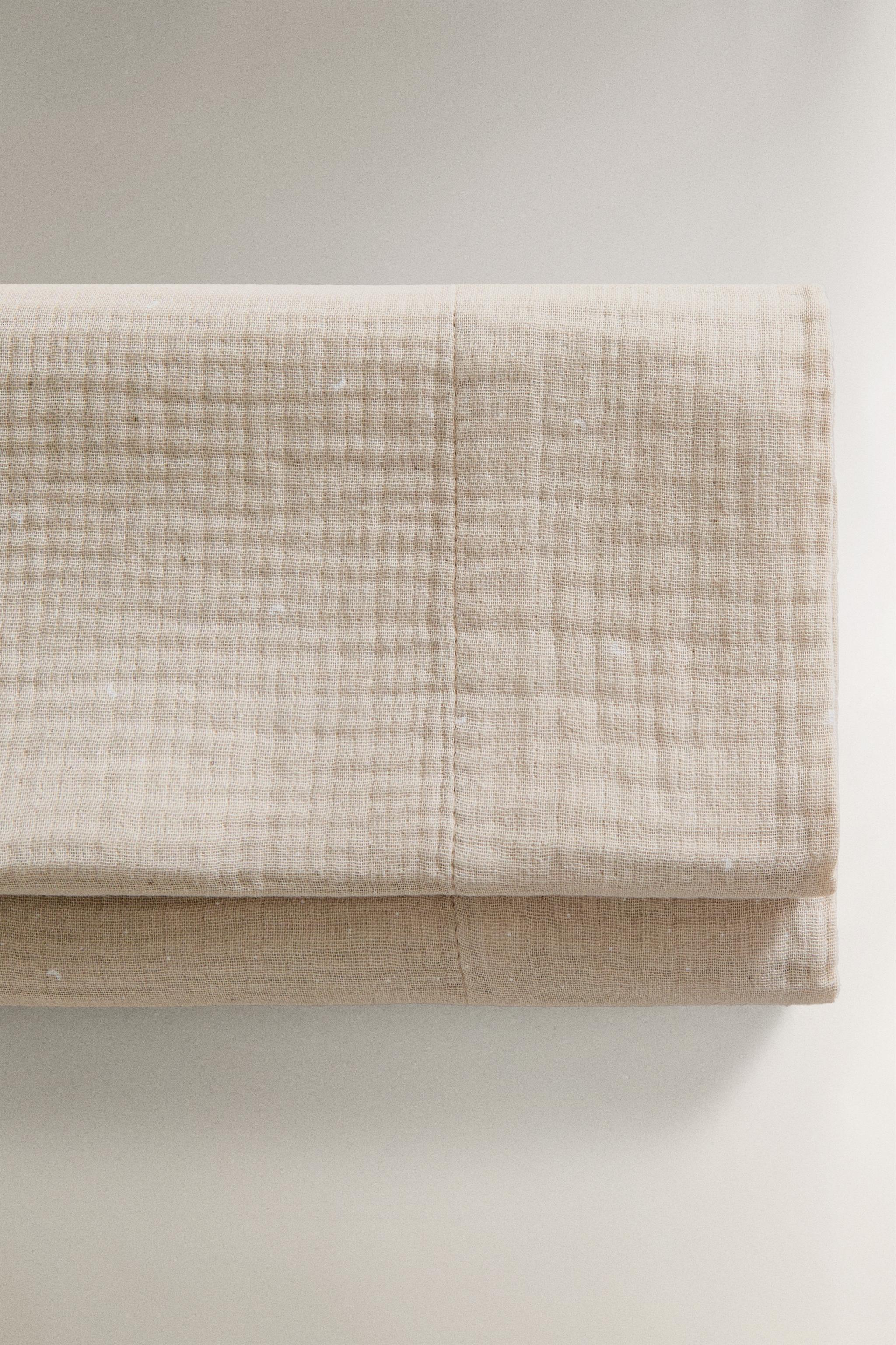 Kinderbettrock Mit Rüschen - Weiche Mikrofaser Tagesdecke Für Babybett In Weiß