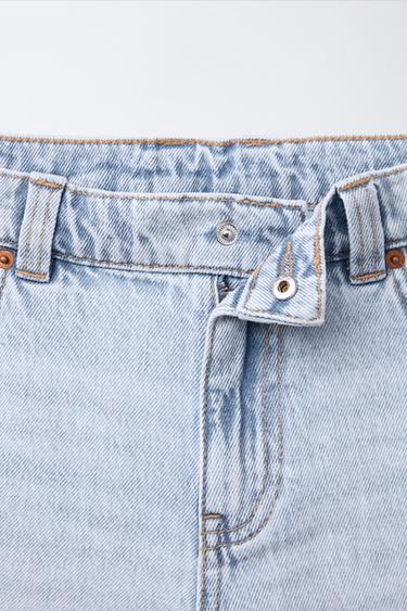 SHORT EN JEAN STYLE CHARPENTIER - Bleu clair de Zara - Image 2
