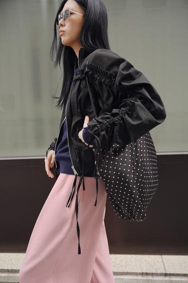 ドットプリントファブリックトートバッグマルチカラーZaraのドットプリントファブリックトートバッグ - マルチカラー 