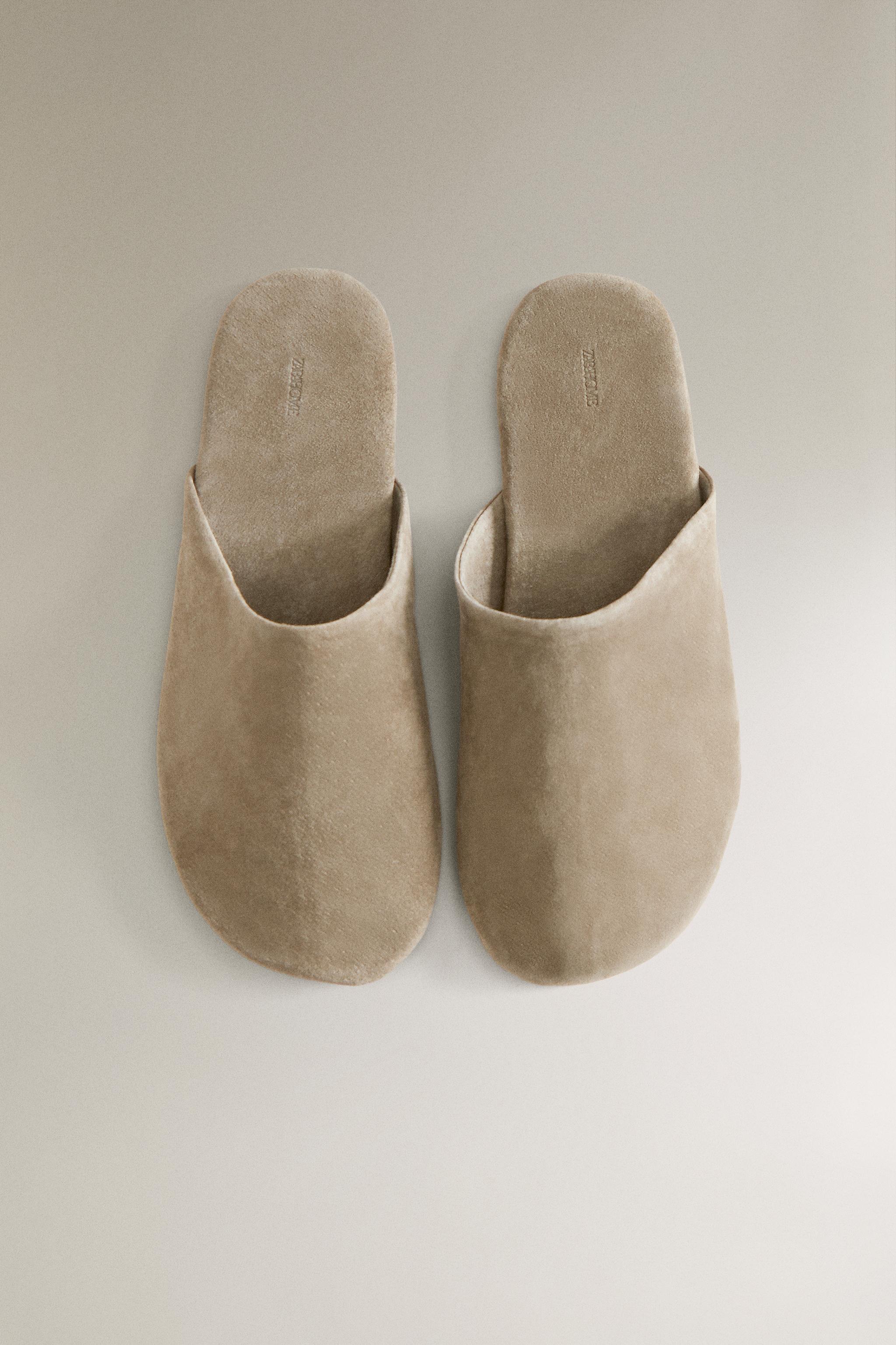 LEATHER MULE SLIPPERS