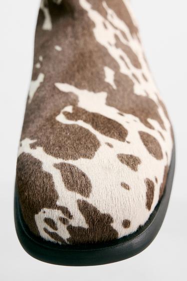 BOTA PIEL ESTAMPADO ANIMAL - Marrón de Zara