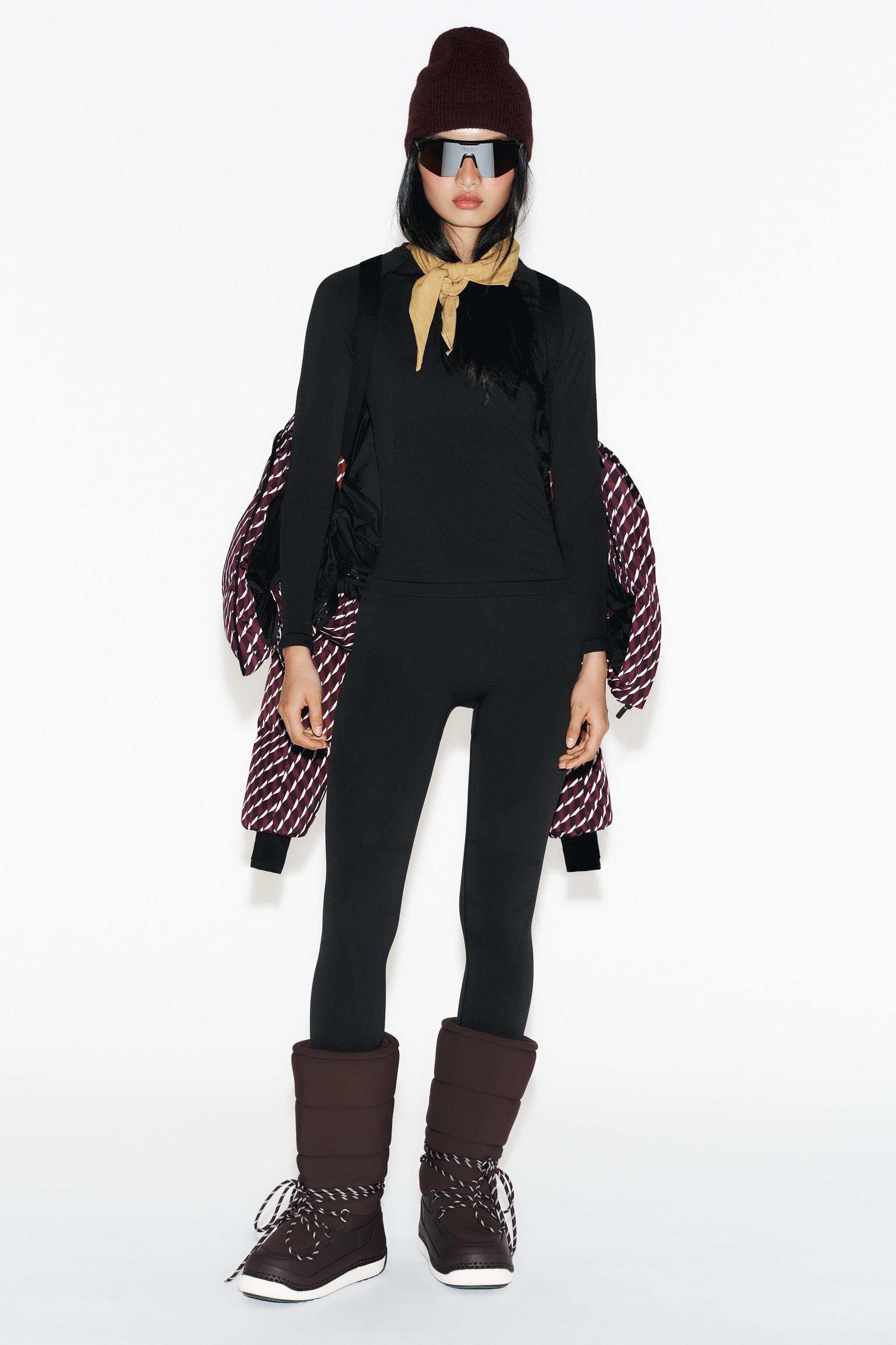 THERMOLITE® CORE KAYAK KOLEKSİYONU DİKİŞSİZ TERMAL T-SHIRT - Siyah