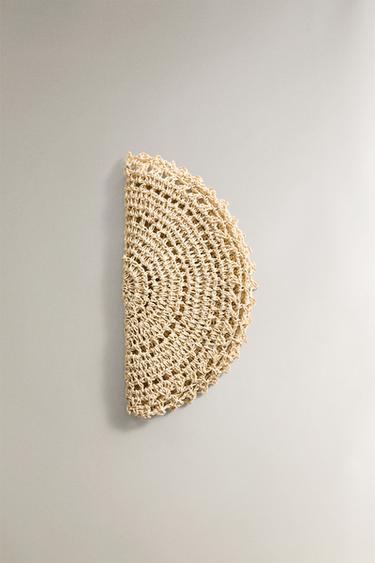 SET DE TABLE ROND CROCHET - Beige clair de Zara - Image 1
