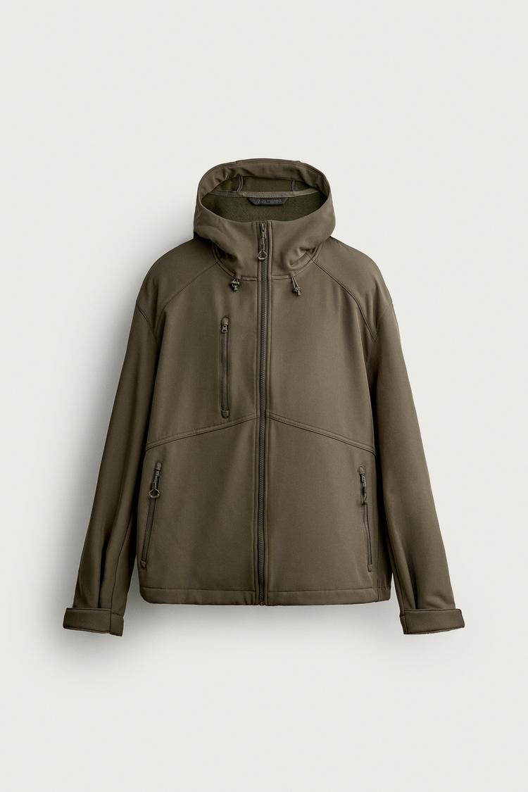 Chaqueta técnica forrada en felpa 7