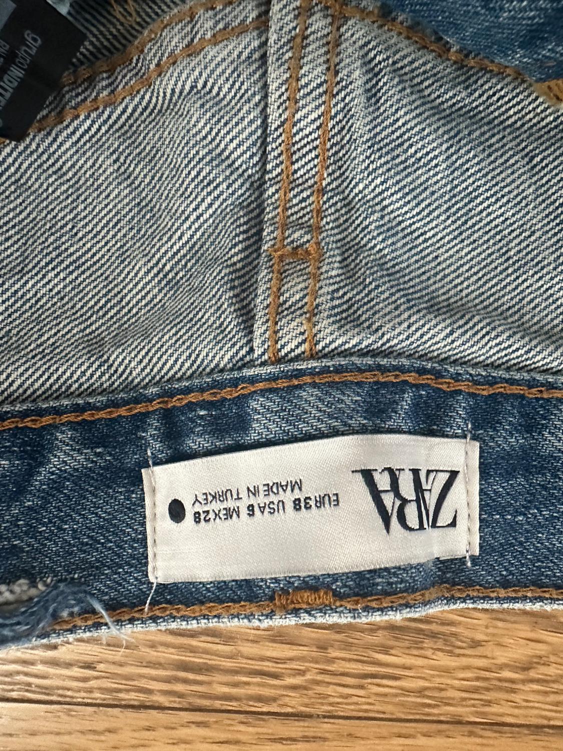 SHORT IN JEANS BLU STRAPPATI - Image 2