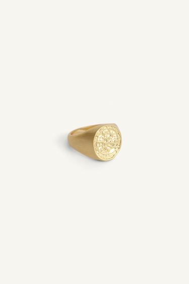 ENGRAVED SIGNET RING LIMITED EDITION - Gold by Zara