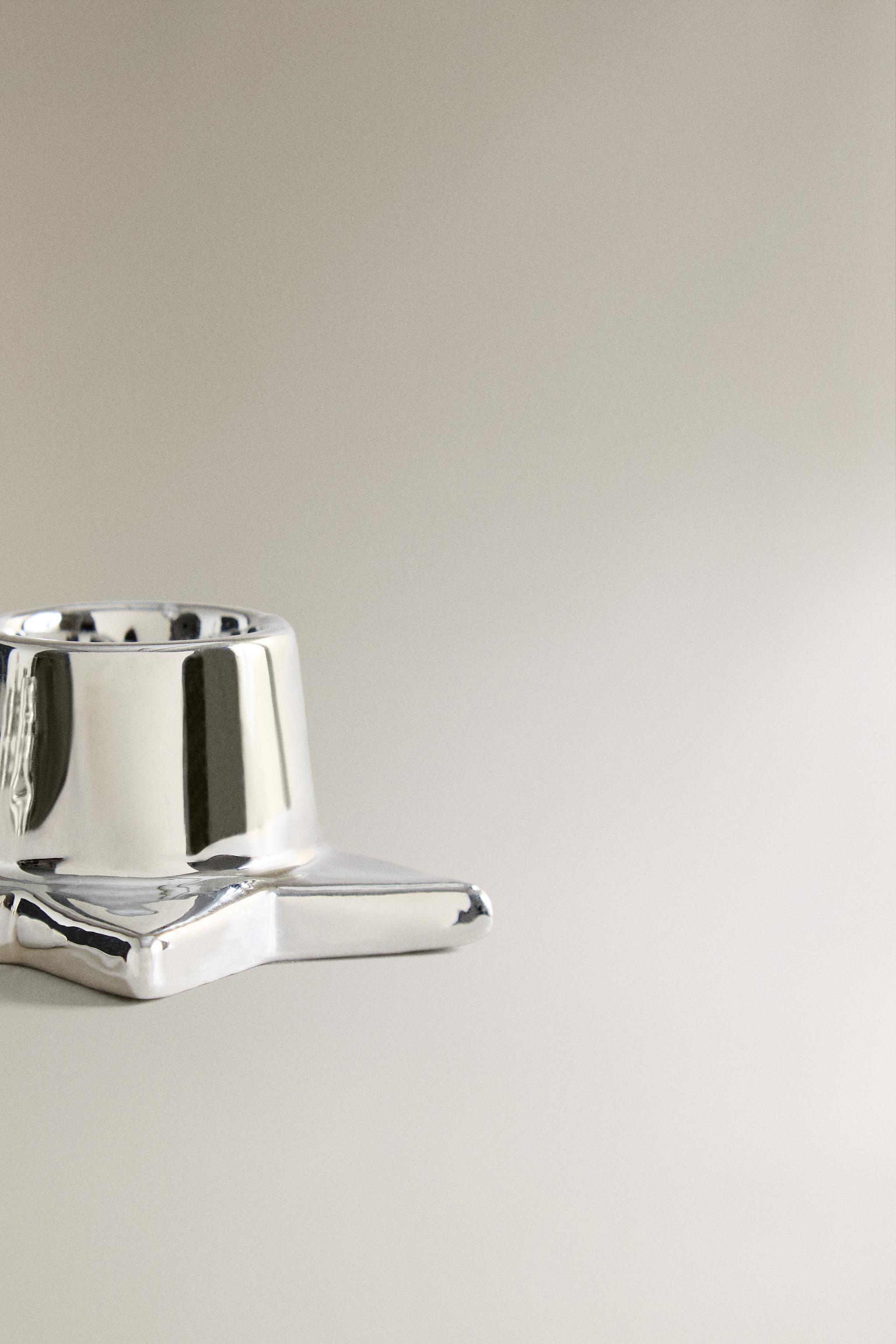 CHRISTMAS STAR MINI PORCELAIN TEALIGHT HOLDER