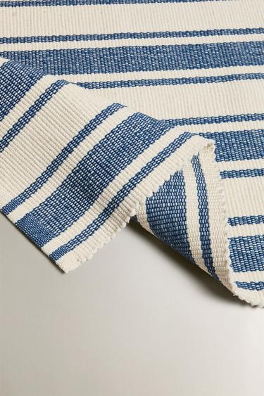 BATH MAT WITH IRREGULAR STRIPES - Ecru / Blue by Zara - Image 1