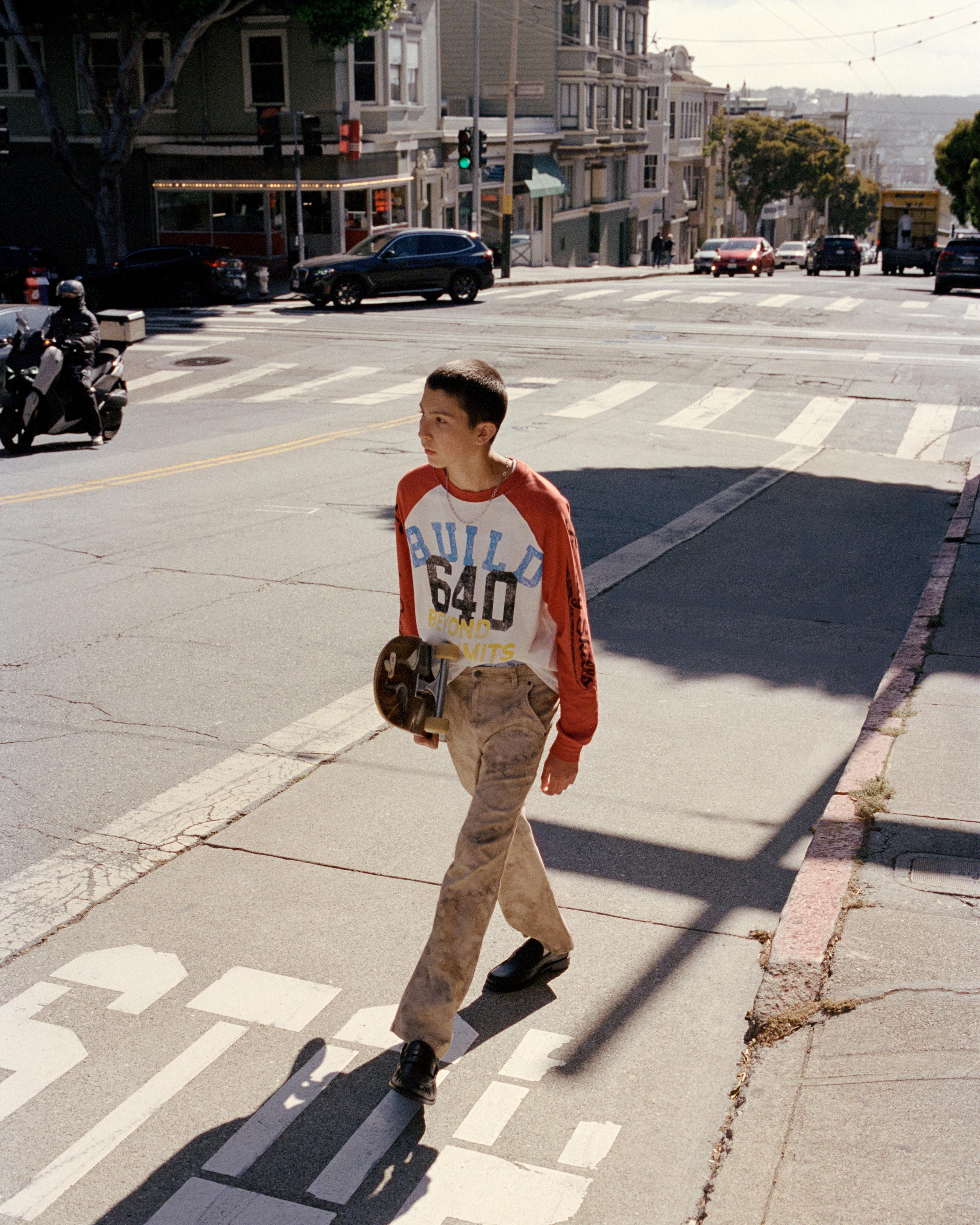 TIE-DYE PRINT CARGO PANTS — Light brown