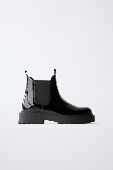 BOTÍN ACHAROLADO - Negro de Zara - Imagen 0