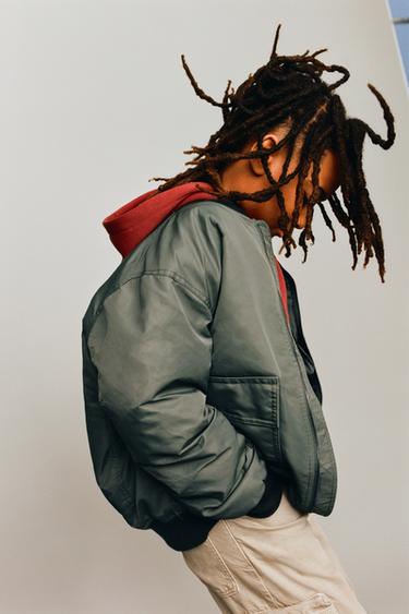 Zara NYLON POCKET BOMBER - Khaki