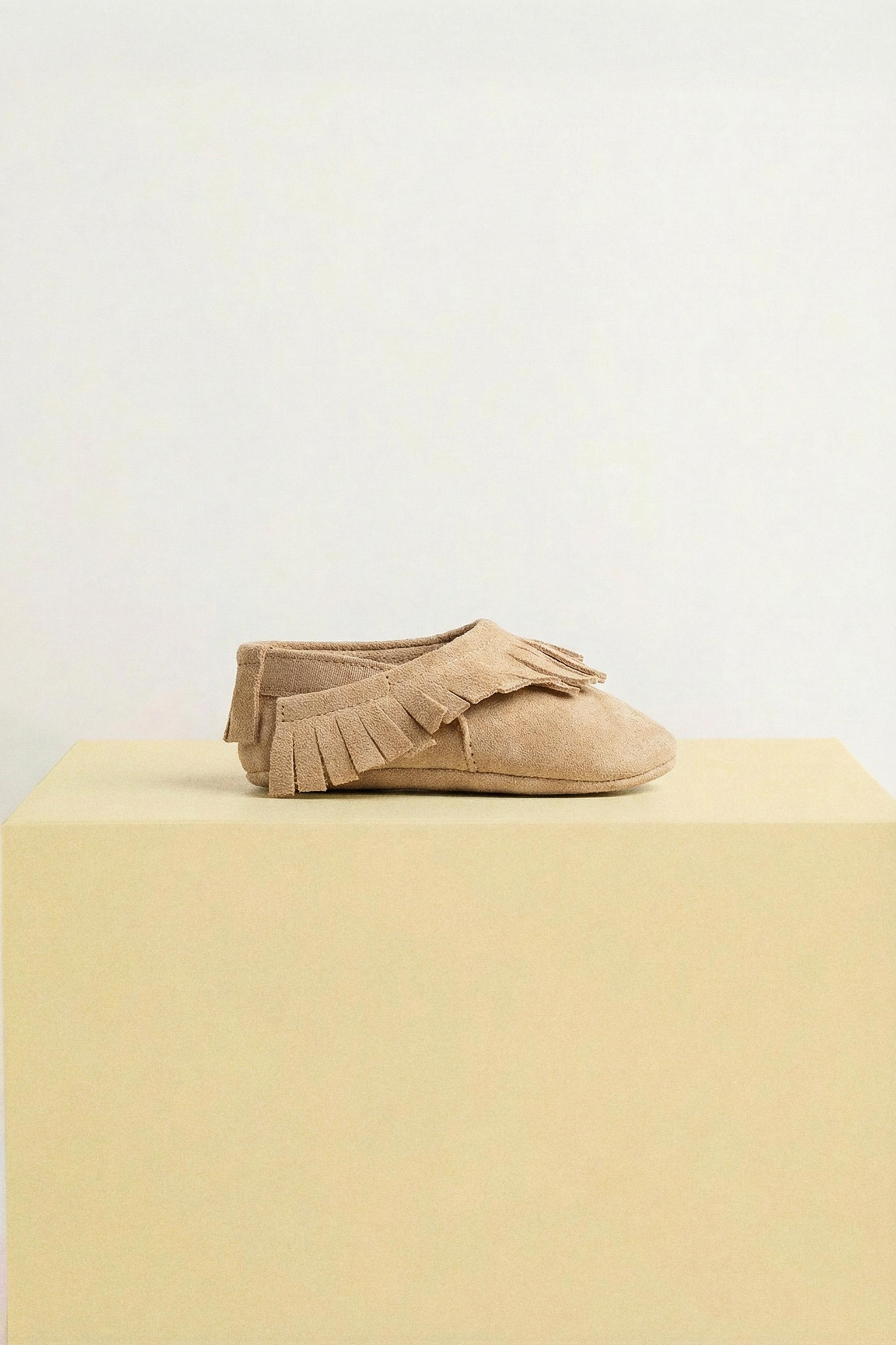 CHAUSSURES CUIR