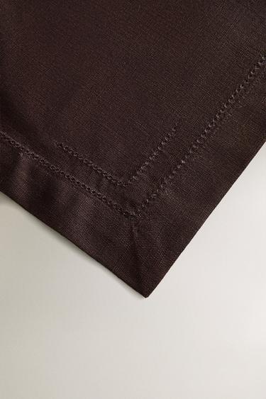 LOT DE SERVIETTES DE TABLE EN COTON À JOUR ÉCHELLE (LOT DE 2) - Marron de Zara - Image 2