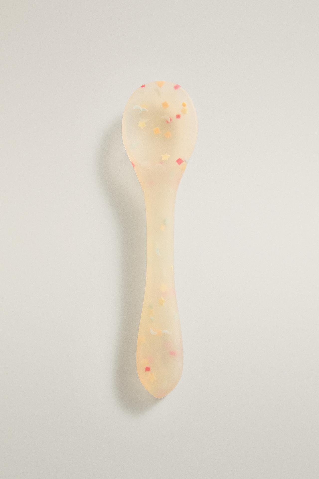 KIDS’ SILICONE CONFETTI SPOON — Multicolored
