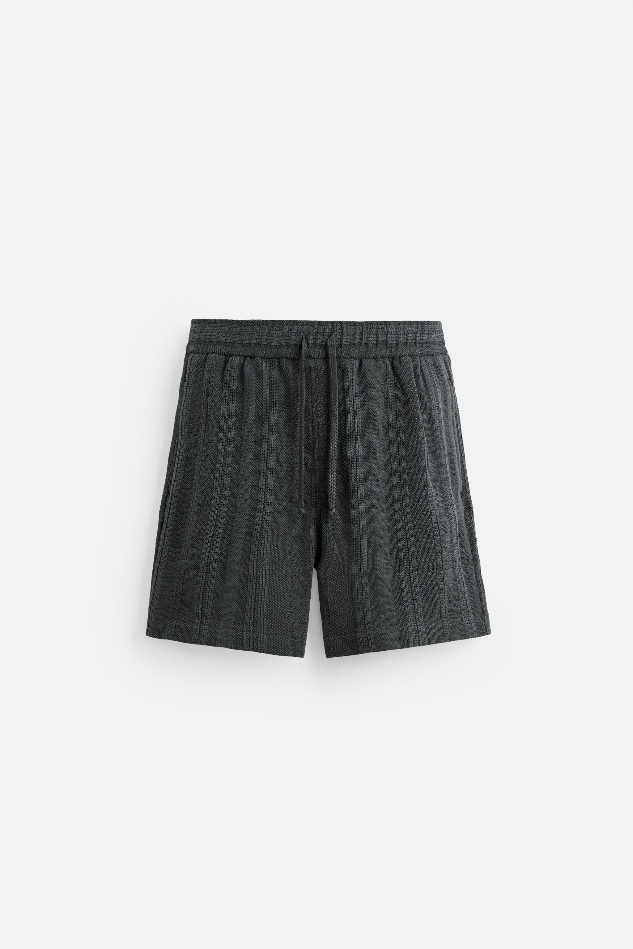 JACQUARD TEXTURED SHORTS