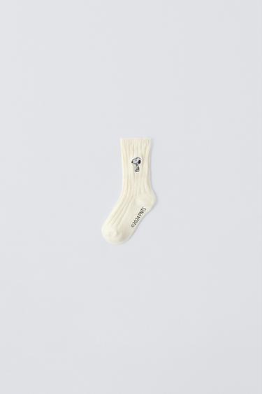 SNOOPY PEANUTS™ EMBROIDERED KNIT SOCKS - Ecru by Zara