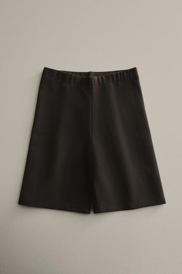 بنطلون ليغنغز رياضي قصير - بني الخاص بـ Zara
