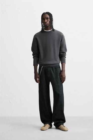 {navn} - {farge} for Zara