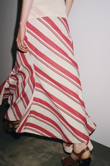 JUPE ASYMÉTRIQUE RAYÉE ZW COLLECTION - Rouge / Blanc de Zara - Image 2