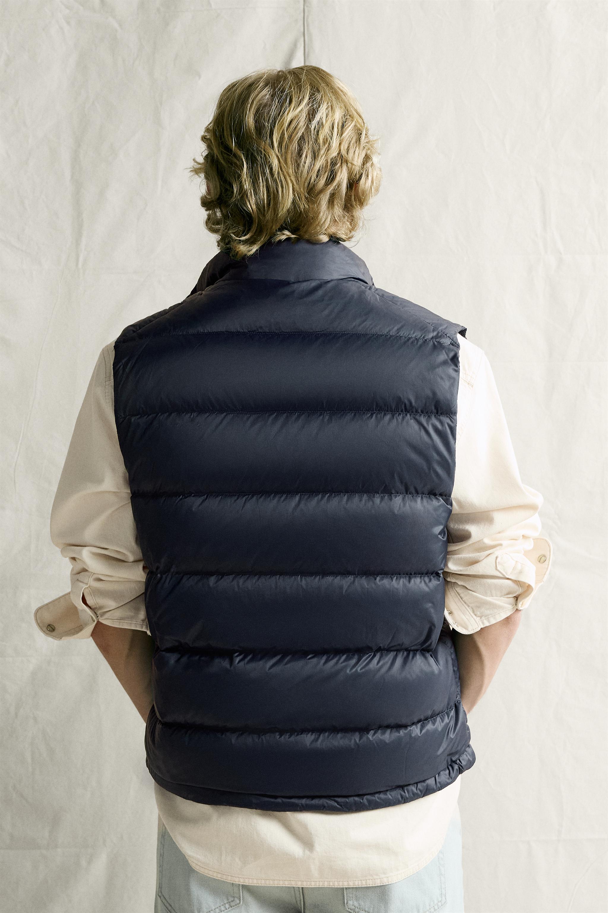 WATER-REPELLENT 80/20 DOWN AND FEATHER VEST