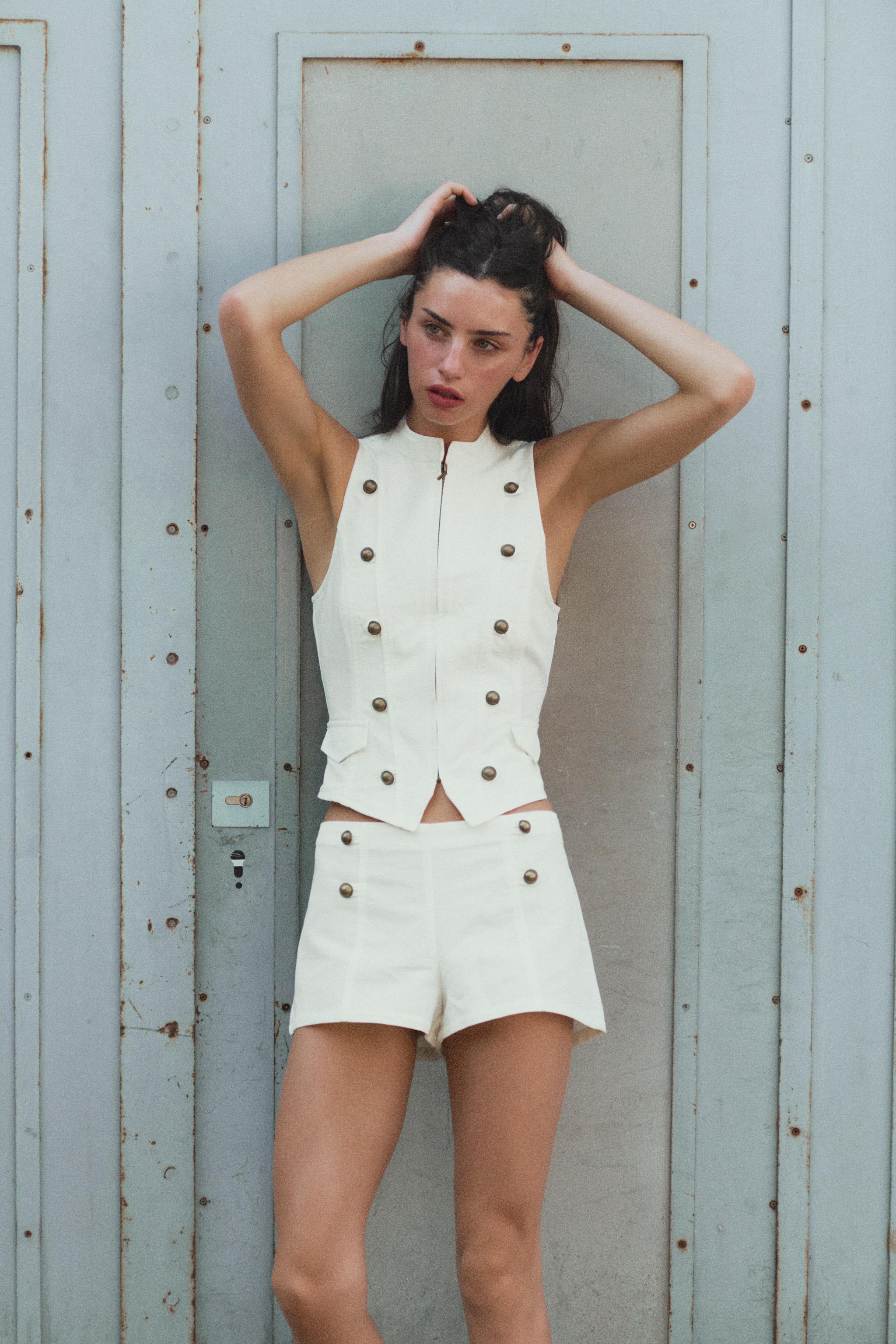 BUTTON MINI SHORTS — Oyster-white
