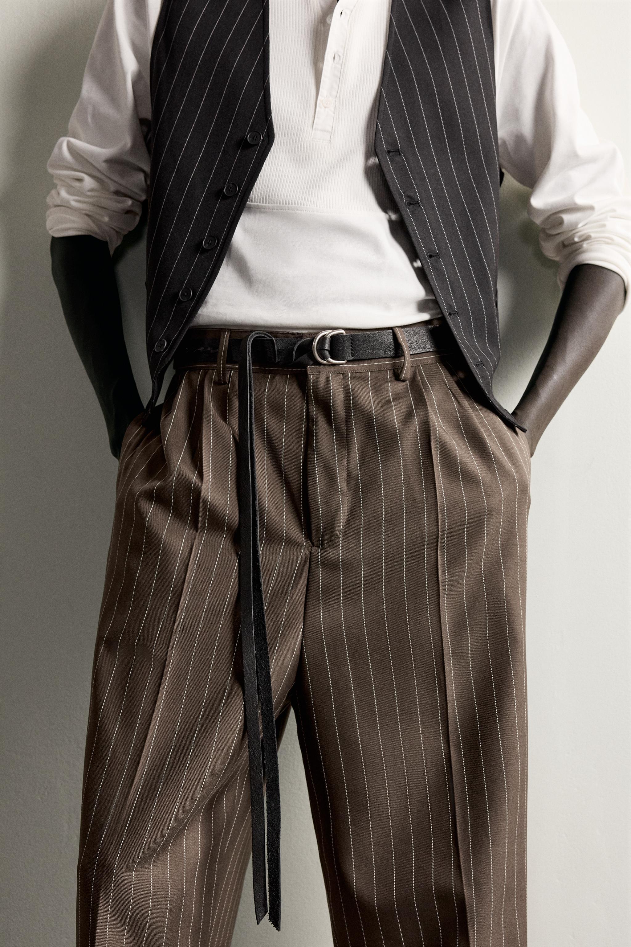 PANTALON PLIS RAYURES