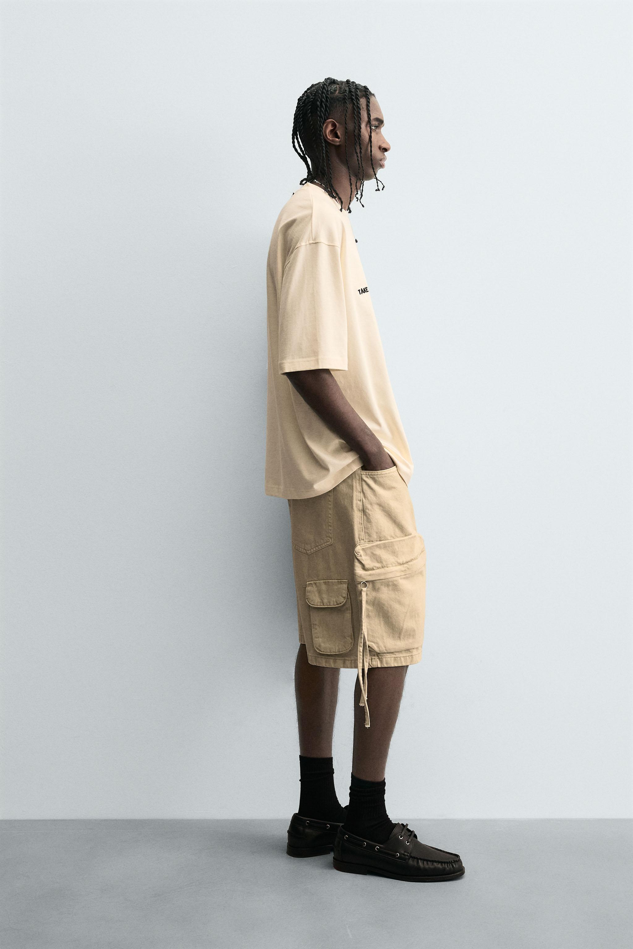 CAMISETA RELAXED FIT COM MENSAGEM COMBINADA - Branco-marfim | ZARA