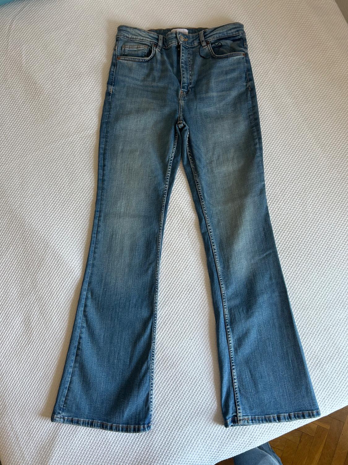 TRF FLARE MID-RISE FULL LENGTH JEANS