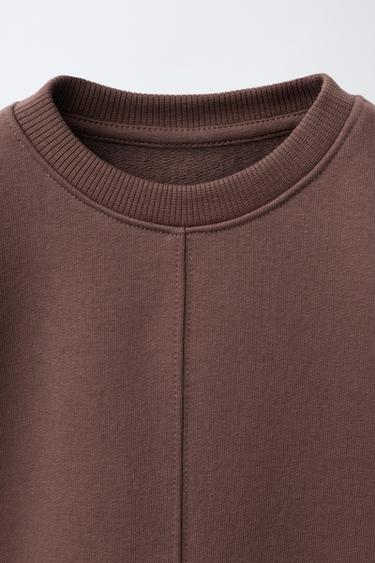 SWEAT AVEC INSCRIPTION EN RELIEF - Chocolat de Zara - Image 2