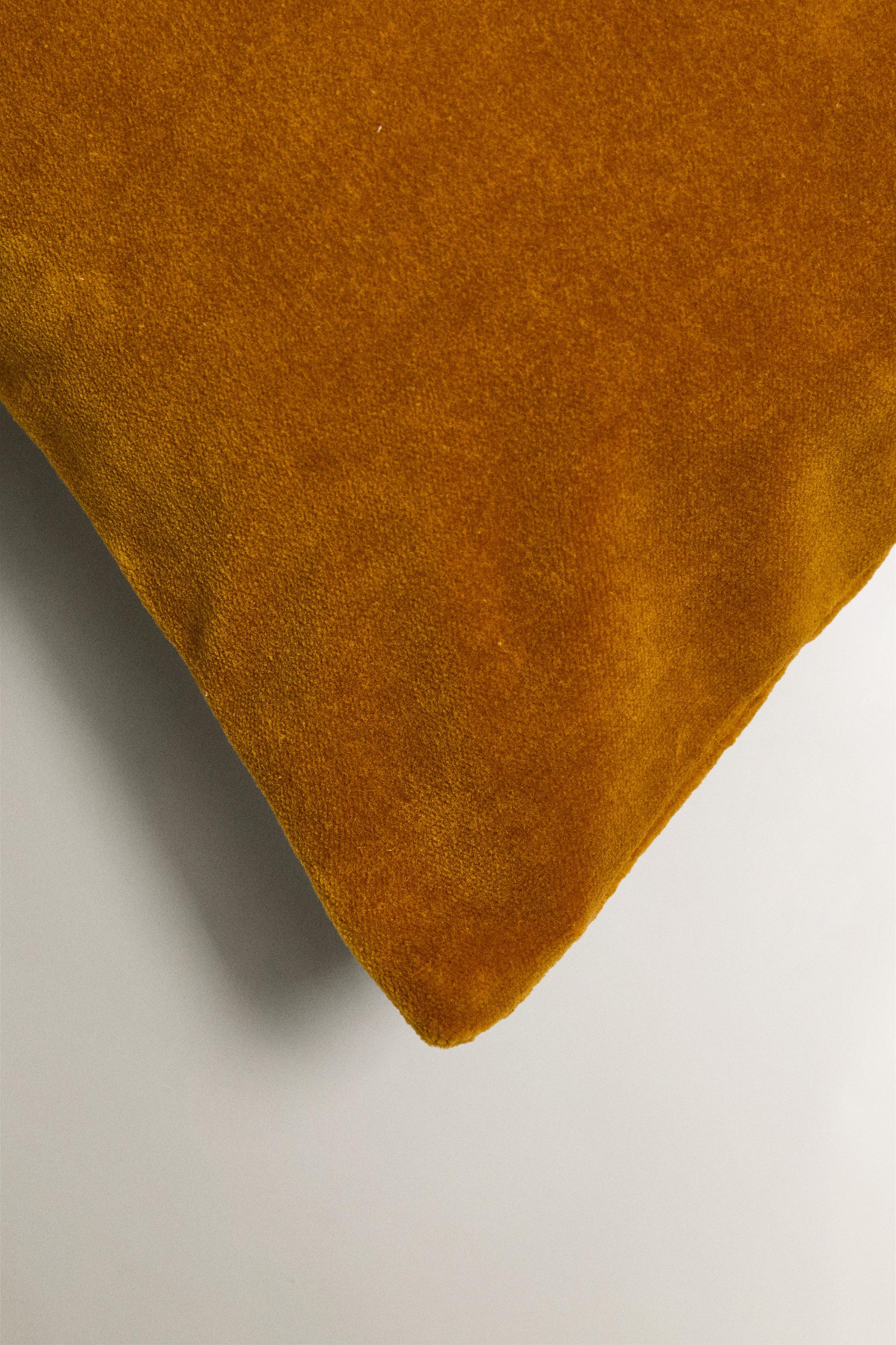 VELVET THROW PILLOW COVER