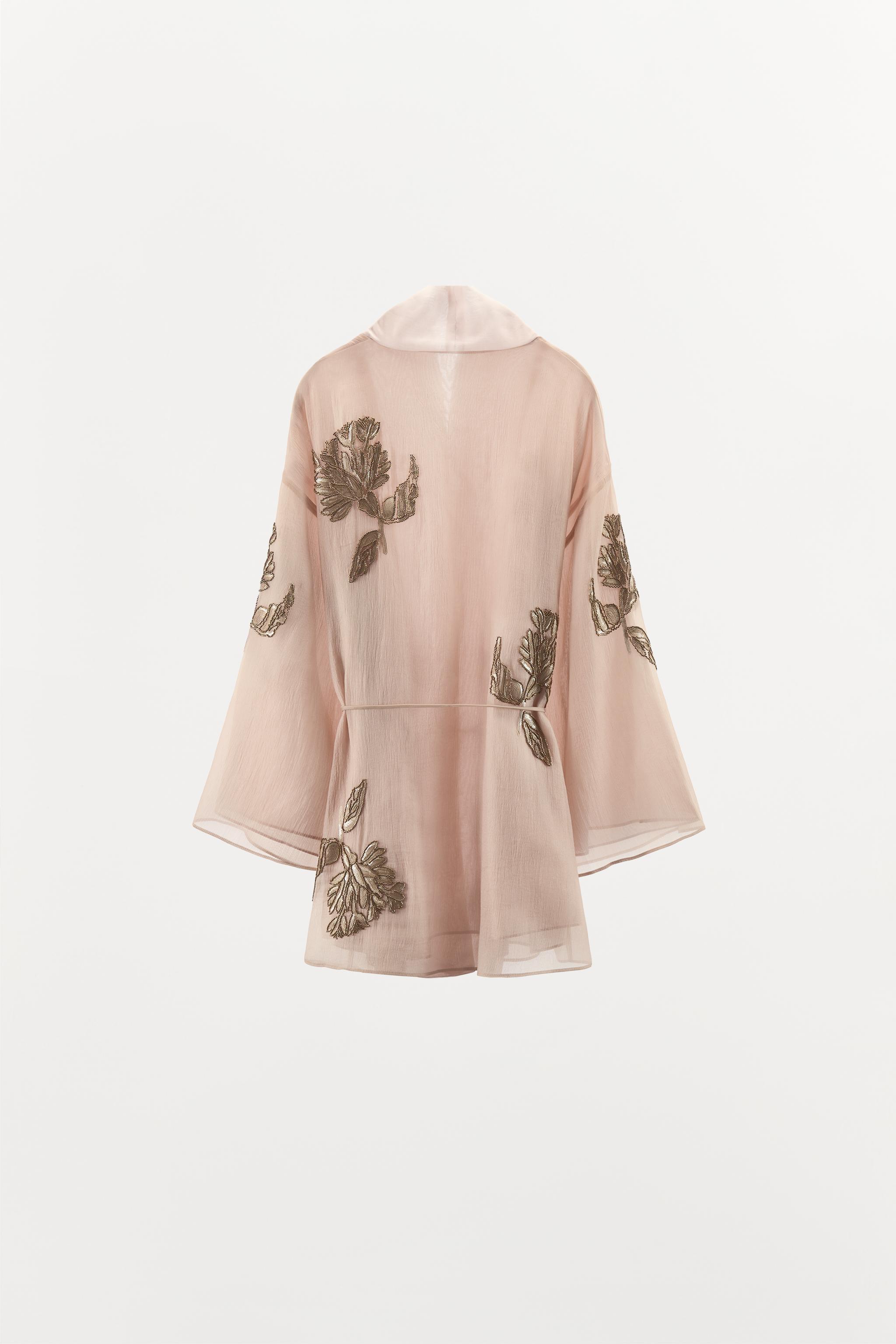 【ZARA】シルクとビーズ使いショートキモノ2855/004/926 SHORT SILK BEADED KIMONO - Pink | ZARA United States