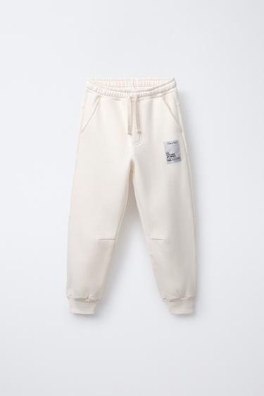 PANTALÓN FELPA JOGGER ETIQUETA - Crudo de Zara