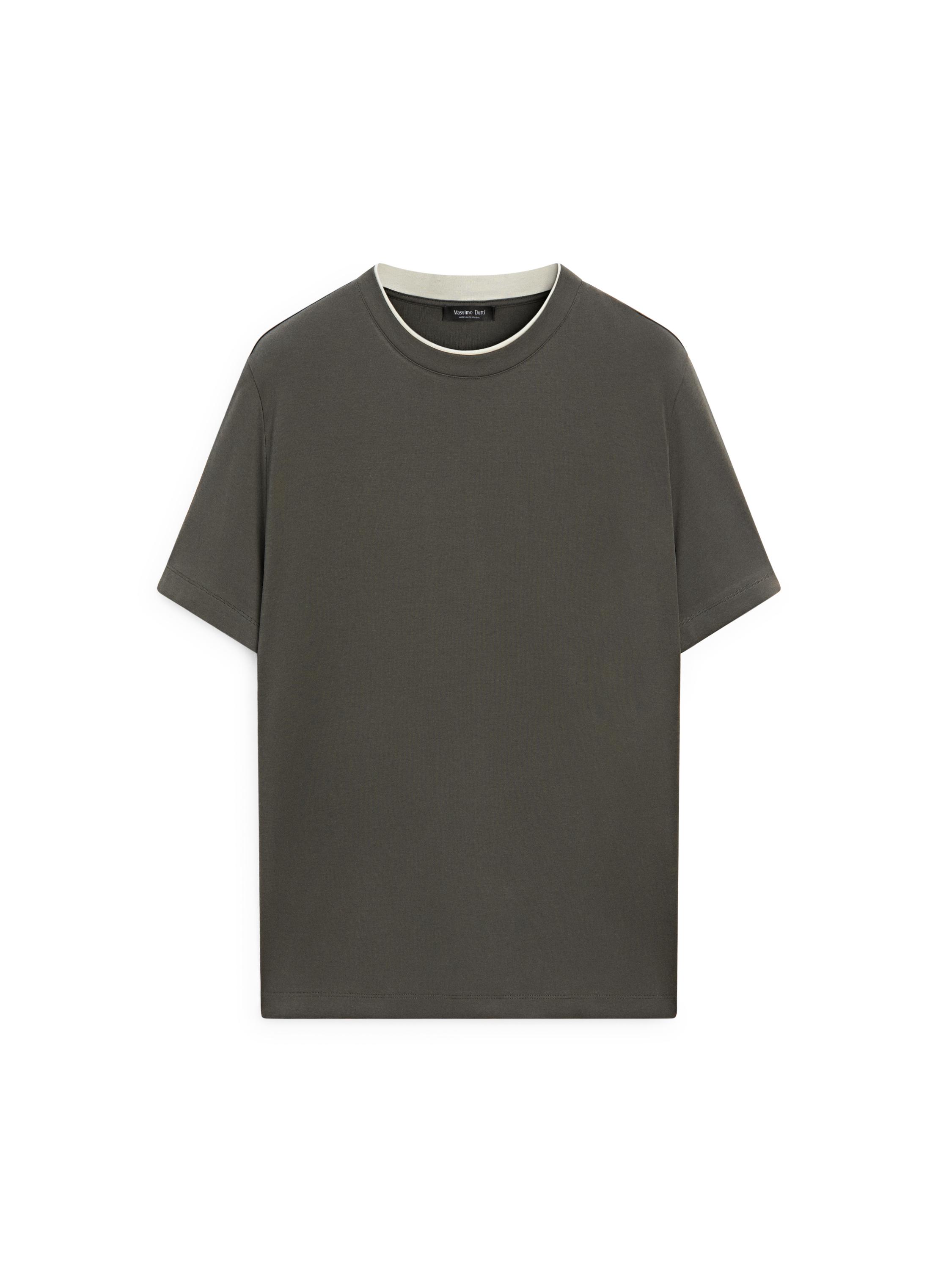 100% cotton T-shirt with contrast neckline