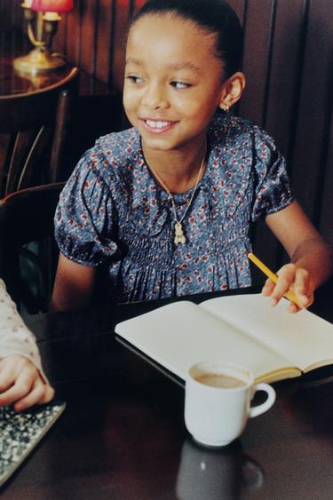 კაბა ყვავილები - Zara-ს Blue