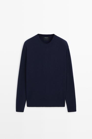 100% wool knit sweater with round neck — 452 1
