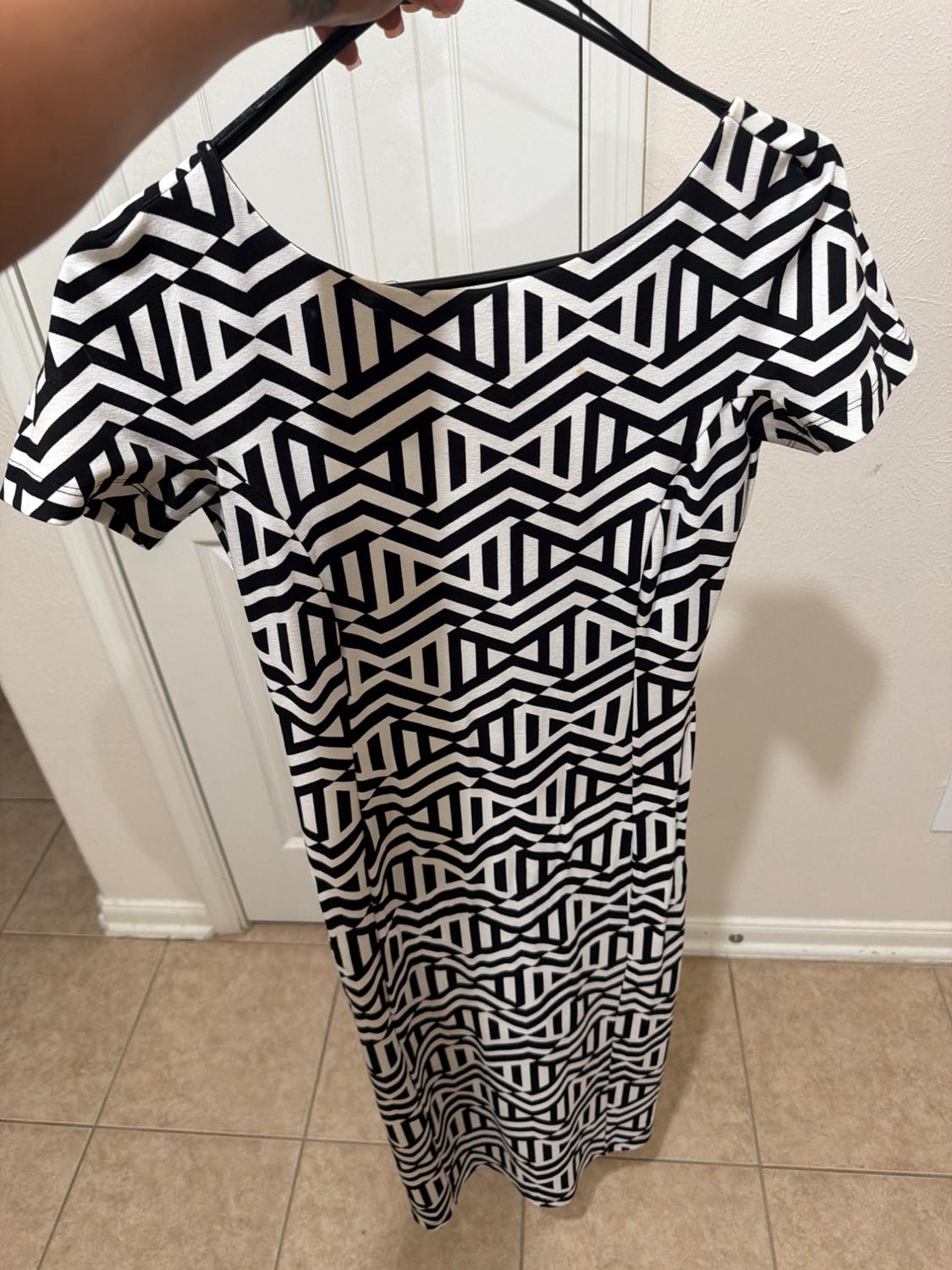TRF DRESS - Image 4