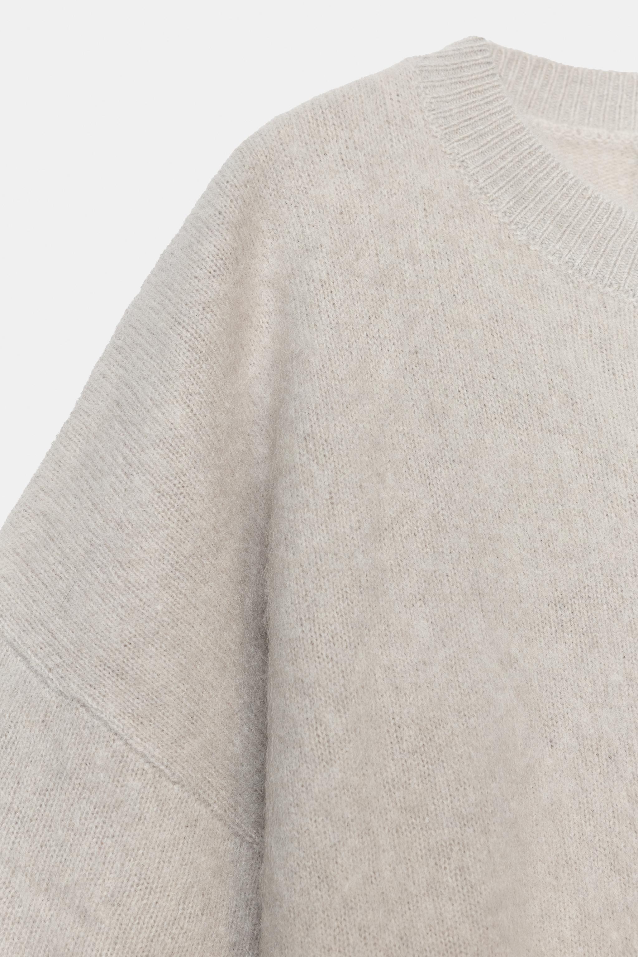BRUSHED EFFECT OVERSIZED 100% WOOL SWEATER