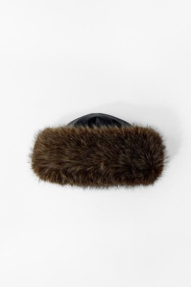 GORRO DOBLE FAZ EFECTO PIEL - Negro de Zara